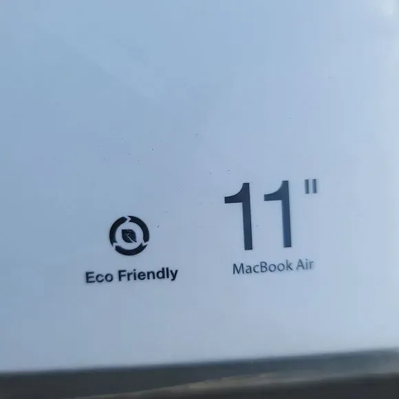 NIB- Incipio Slim Sleeve fits 11" MacBook Air or similar - Picture 4 of 5